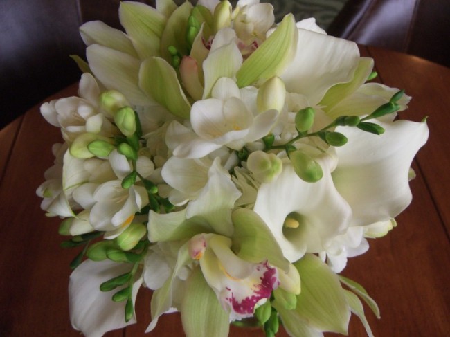 Wedding Party Photo Gallery White and Green Calla Orchid Bouquet