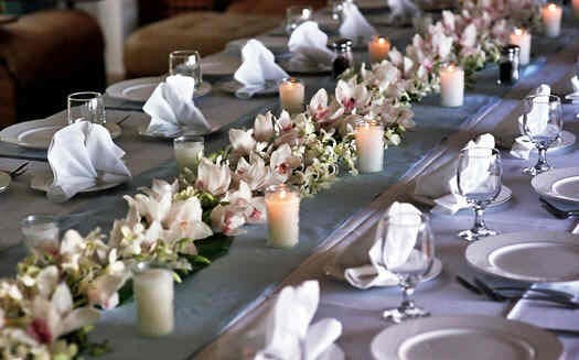 Creating wedding reception centerpieces for tables that seat 10 or more 