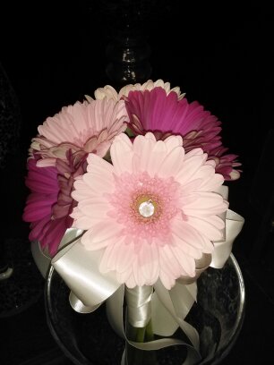 Pink Daisy Wedding Flowers.