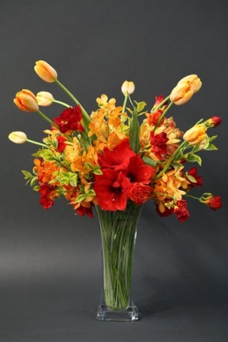 Who can go wrong with a fall centerpiece like this beauty from a very 