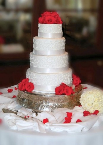  Scroll Work Wedding Cake Icing Scroll Work Wedding Cake Icing Share