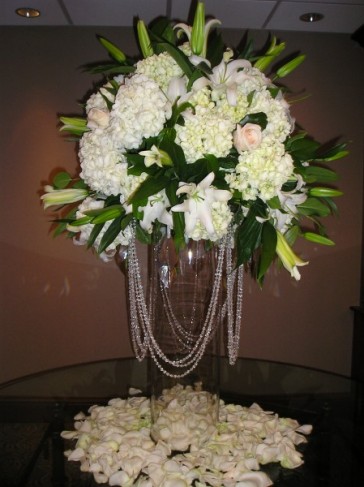 Traditional Victorian Centerpiece