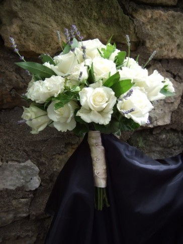 Wedding boquet braid