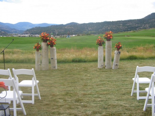 Beautiful Outside Wedding Decorations Share