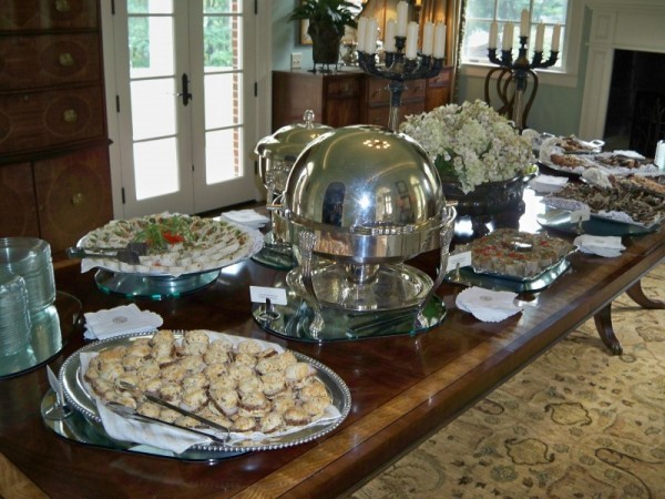 Wedding Party Photo Gallery Table Set Up for Reception Table Set Up 