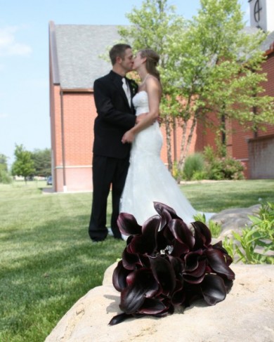 Wedding Party Photo Gallery Gorgeous Rich Colored Calla Lily Bridal 