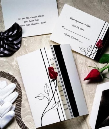 These elegant wedding invitations are perfect for elaborate and contemporary