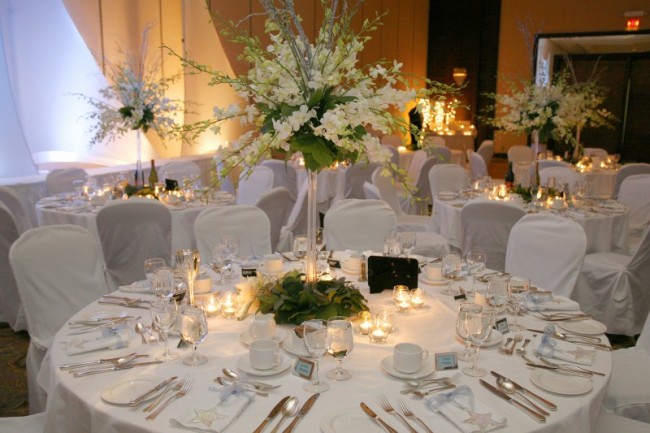 This beautiful wedding reception looks like a Winter wonderland