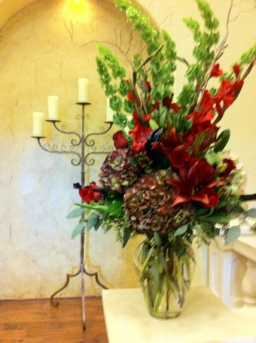 Wedding Party Photo Gallery Red Floral Arrangement 