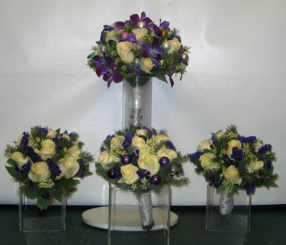 purple and ivory wedding table