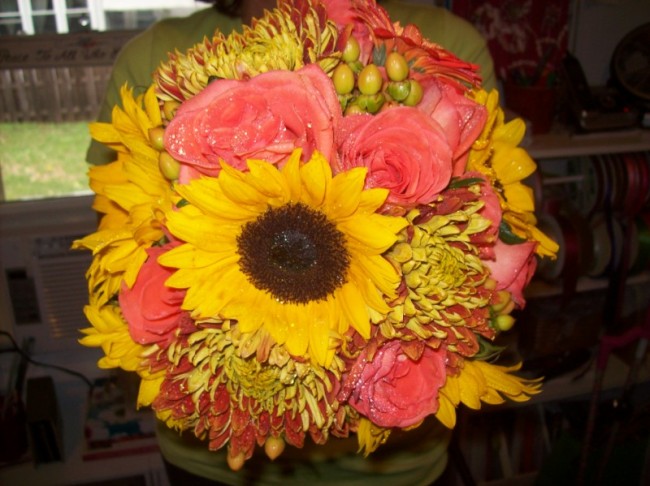 This gorgeous sunflower wedding bouquet is perfect for fall