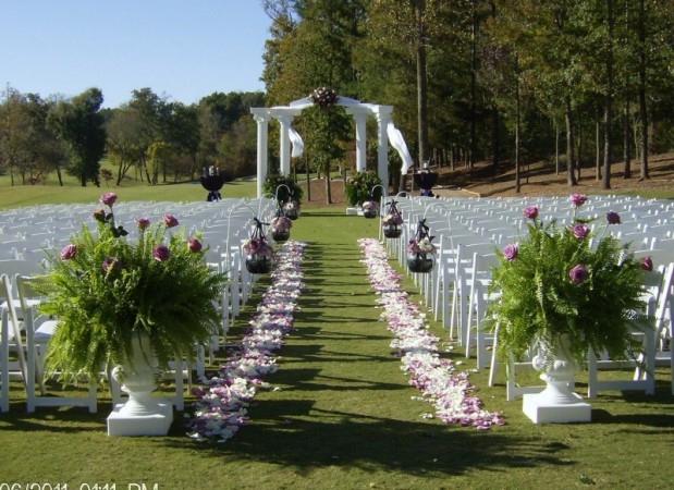 Outdoor wedding ceremony flowers