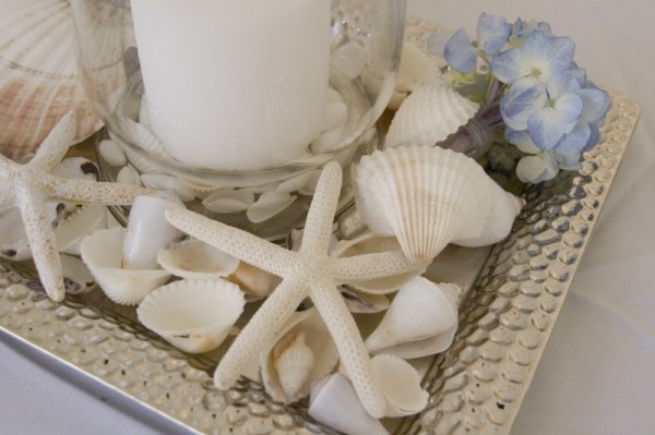  a fabulous centerpiece for beach weddings luauthemed parties and more