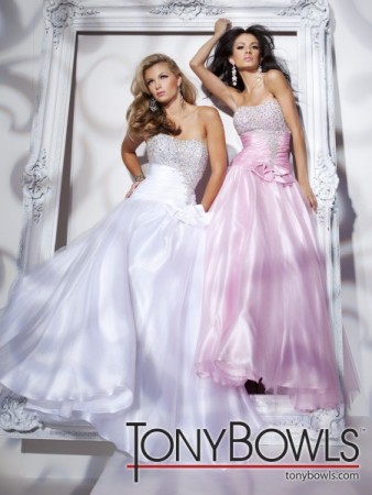 STYLE 112516 AVAILABLE IN WHITE OR PINK TAFFETA AND TULLE