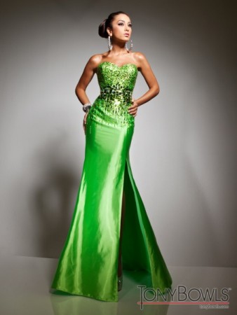Bright Green Strapless Prom Dress