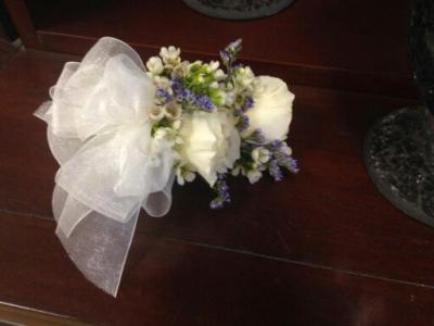 Beautiful White & Purple Wedding Flowers