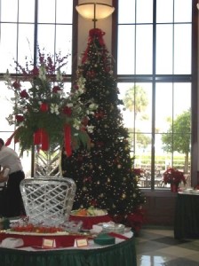 Ice Vase With Flowers & A Christmas Tree