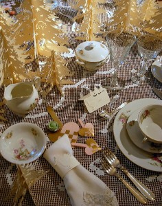 Christmas Table Setting