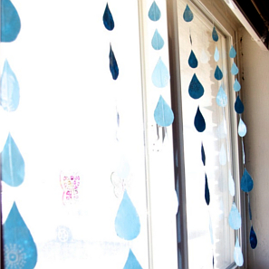 DIY Raindrop Decor