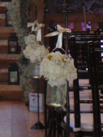 Mason Jar Pew Flowers