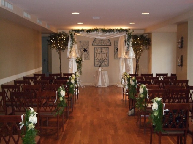 Beautifully Simple Wedding Flowers