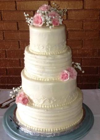 4 tier wedding cake