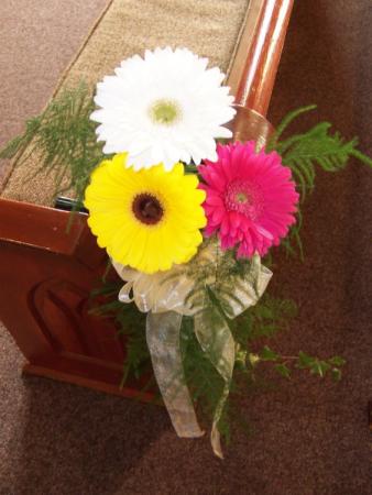 Daisies on Wedding Pew