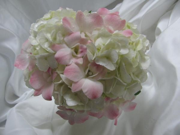 Blush Flowers With Pearls 