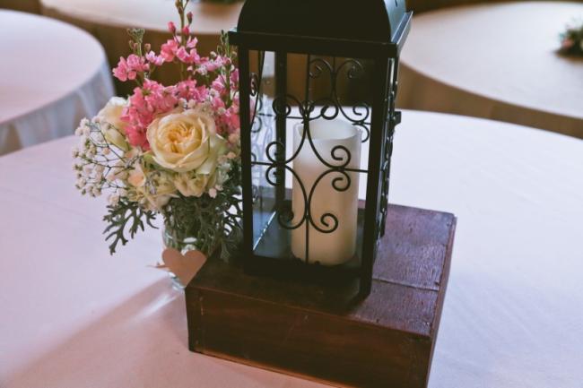 Floral Accents With Lantern