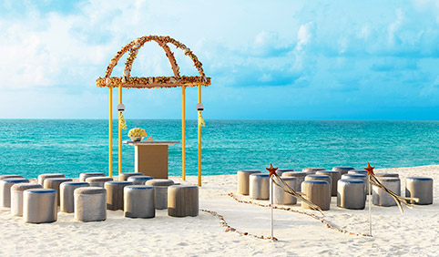 Beach Palace's (Cancun) Metallic Sands Wedding Setup