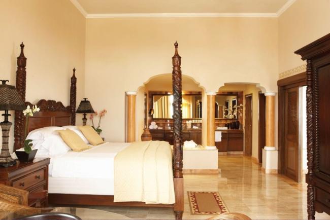 Elegant Rooms