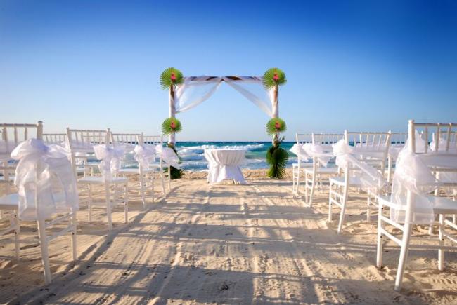 Wonderful White Beach Wedding