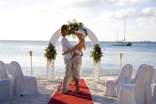 Saying I Do By The Beach