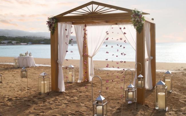 Beach Wedding in San Soucci
