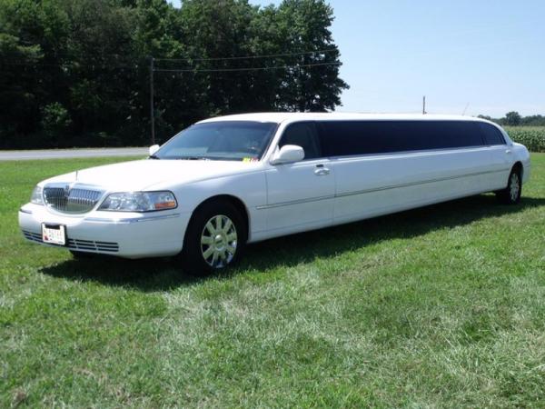 Stretch Limo For Rent