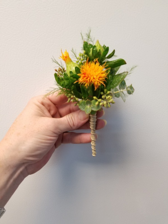 Safflower Boutonniere