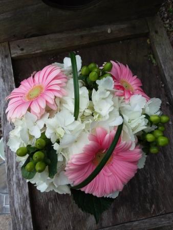 Square vase centerpiece 