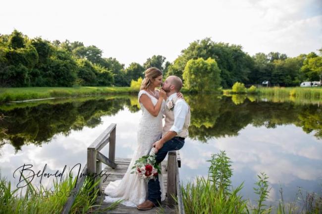 Pond View for Two