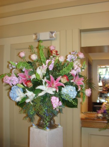 Pastel Reception Flowers