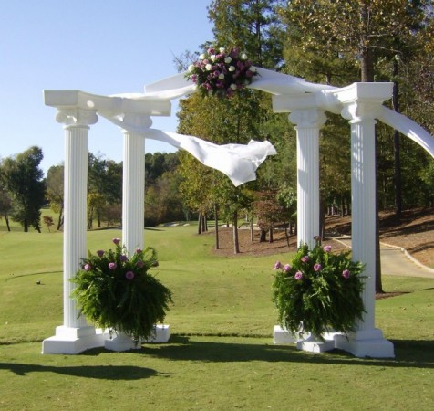 Outdoor Ceremony Flowers & Arch