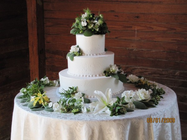Wedding Cake in Barn Reception Venue