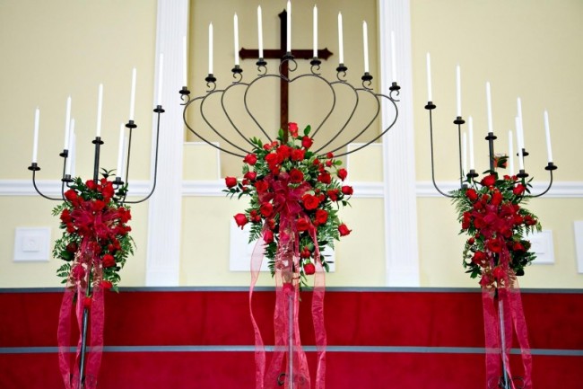 Red Wedding Ceremony Flowers