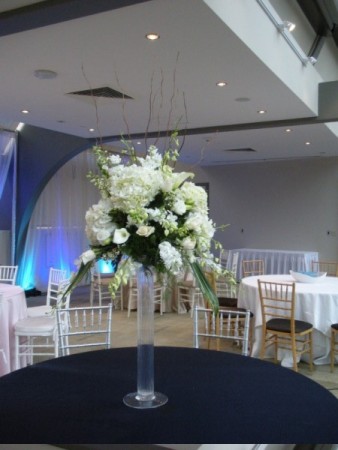 Millenium Hotel White, Tall Reception Centerpiece