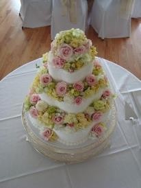 Beautiful Cake Flowers