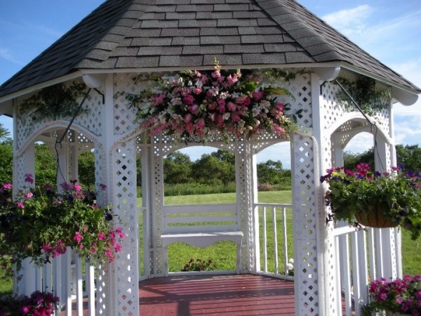 Wedding Ceremony Flowers