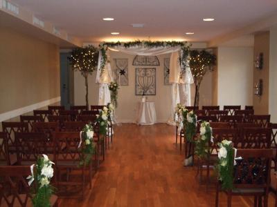 Beautifully Simple Wedding Flowers