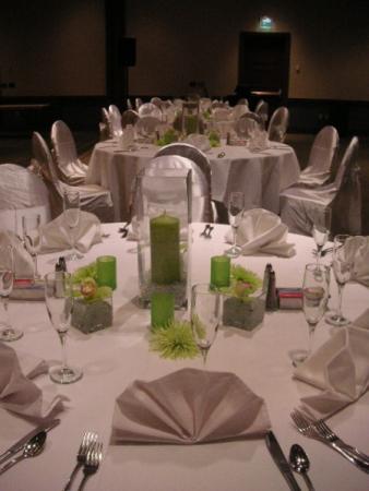 Lime Green & Cream Place Settings