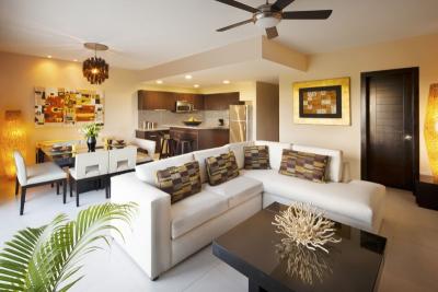 Live in the lap of luxury for your honeymoon at the Azul Fives Hotel in Riviera Maya, Mexico.