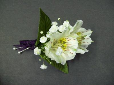 Baby's Breath Boutonniere