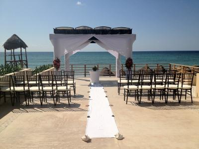 Picturesque wedding set up provided by Dreams in Riviera Maya, Mexico 